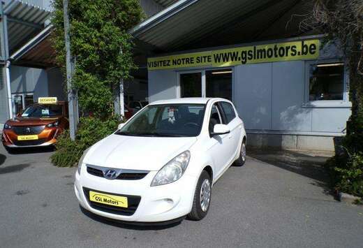 Hyundai 1.2 80cv Blanche 5portes  Airco Radio CD USB