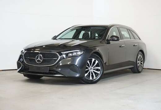 Mercedes-Benz TREKHAAK WEGKLAPBAAR