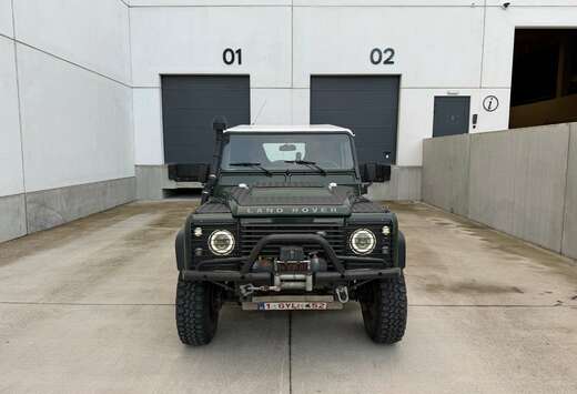 Land Rover 90 TD4 2.4 Turbo - D SE