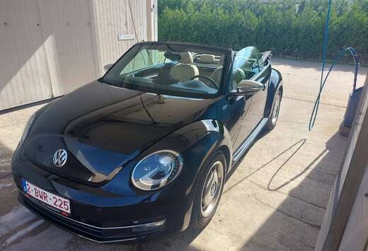 Volkswagen Beetle Cabriolet 1.4 TSI Design