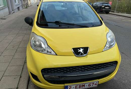 Peugeot 107 1.0i Trendy