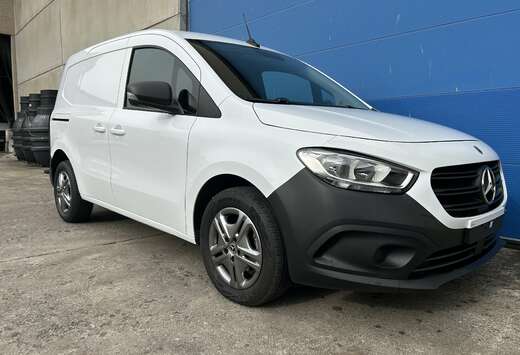 Mercedes-Benz 110 CDi Standard Pro (€15.694 ex Btw) ...