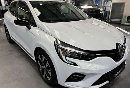 Renault 1.0 TCe Techno Automatic