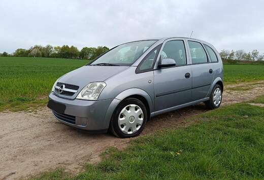 Opel 1.6i - Airco - Contrôle technique