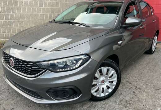 Fiat 1.4i Easy + CLIM + NAVIGATION