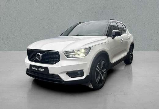 Volvo Recharge R-Design, T4 plug-in hybrid