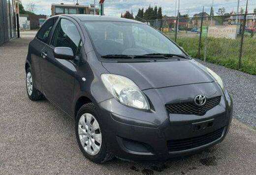 Toyota Yaris 1.0 VVT-i Luna