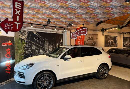 Porsche Cayenne 3.0i V6 PHEV Platinum * TVA * PANO *  ...