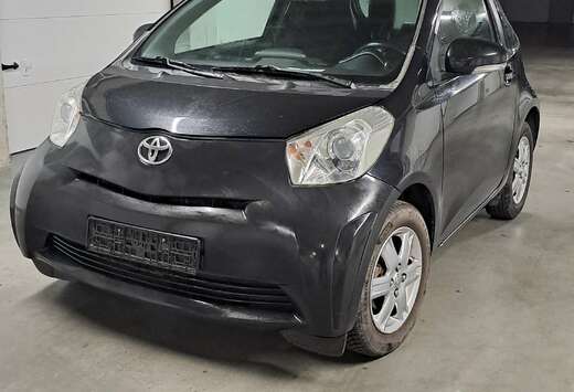 Toyota iQ 1.0i VVT-i Luna