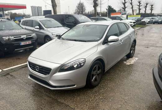 Volvo 1.6 D2 Momentum/BJ. 2013/KM.158.500