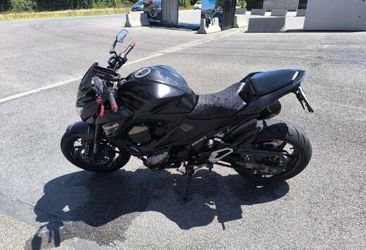 akrapovic