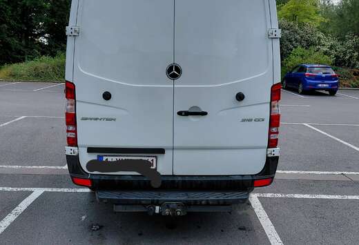 Mercedes-Benz 2.2.   316cdi