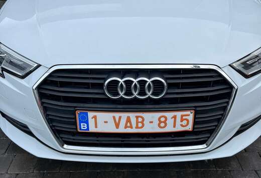 Audi gps,climatisation,boîte manuelle, phare aut
