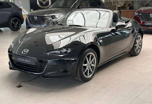 Mazda MX-5 1.5i Skyactiv-G Exclusive-Line