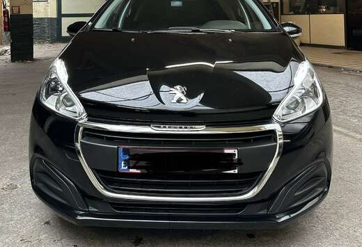 Peugeot Peugeot 208 - Benzine