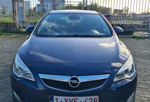Opel 1.3 CDTI 95 ch FAP ecoFLEX Connect Pack