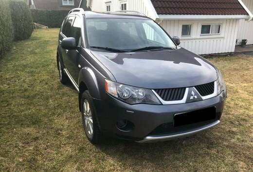 Mitsubishi Outlander 2.0 Turbo DI-D Instyle DPF