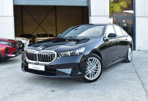 BMW 83.9 kW eDrive40 *New Car*
