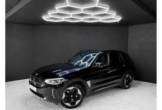 BMW iX3 / HEAD-UP / 360 / HK / KEYLESS