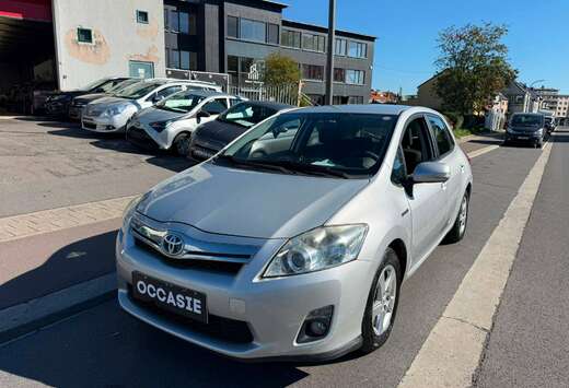 Toyota Auris HEV 1.8i HSD Luna CVT**EXPORT**