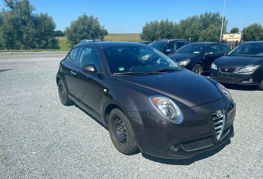 Alfa Romeo 1.4L BENZINE. 124500 KM. 2013. 5300 EURO