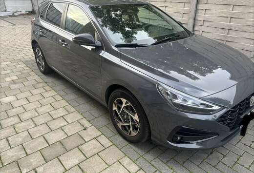 Hyundai 1.5 T-GDI 48V-Hybrid DCT Advantage