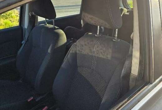 Nissan Note 1.2i Tekna