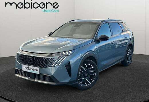 Peugeot e-GT Line / Essence