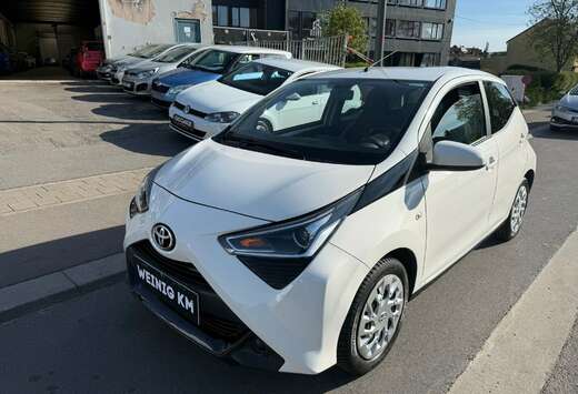 Toyota Aygo 1.0i VVT-i x-music**12M GARANTIE**
