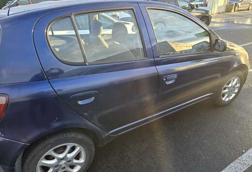 Toyota 1.0i 16v Linea Natura