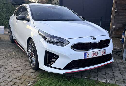 Kia GT 1.6 T-GDi DCT ISG