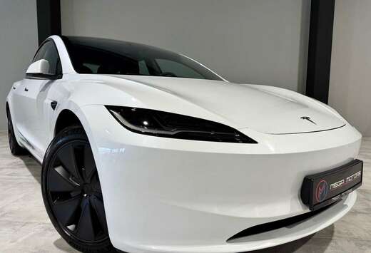 Tesla HiGHLAND 60KWh SR+ PREMiUM \