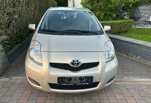Toyota 1.33i VVT-i COMFORT 6 VITESSES START/STOPAUT A ...