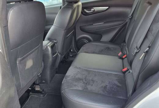 Nissan Qashqai 1.2 DIG-T 2WD Business Edition