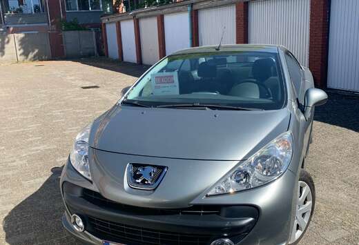 Peugeot 207 CC 1.6i 16v