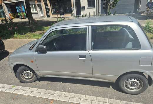 Daihatsu 1.0i 12v GL