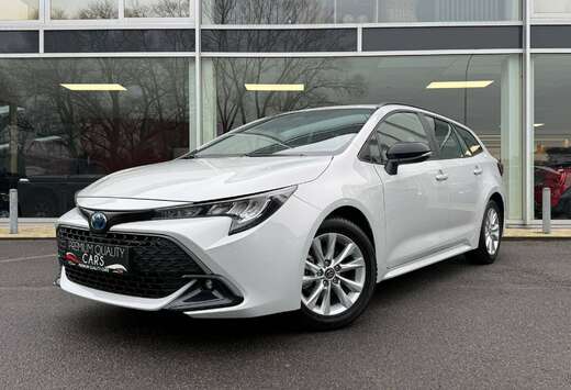 Toyota CAMERA / CARPLAY / ZETEL & STUURVERWARMING /