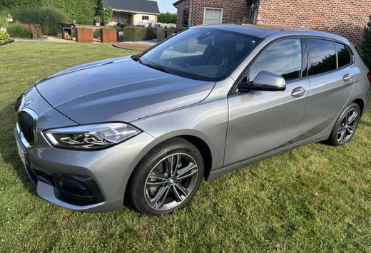 BMW 118i Hatch Sport Line