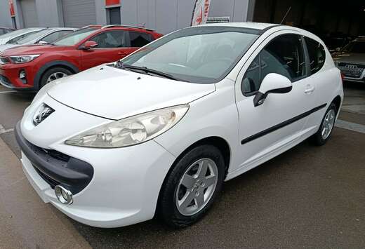 Peugeot 1.4i Airco jantes Alu Pret a immatriculer