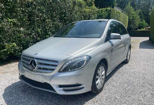 Mercedes-Benz CDI chassis 2013   68000KM FULL OPTION