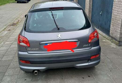 Peugeot 206+ 1.1i Trendy