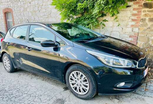 Kia Cee\'d 1.6 CRDi Fusion