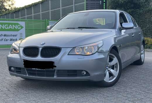 BMW 525i