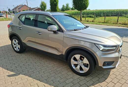 Volvo XC40 T2 Momentum ***DAB GPS TREKHAAK***