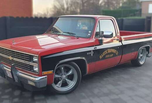 Chevrolet C10 LWB