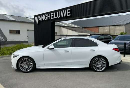 Mercedes-Benz AMG Line /Head-up/Pano Dak/...
