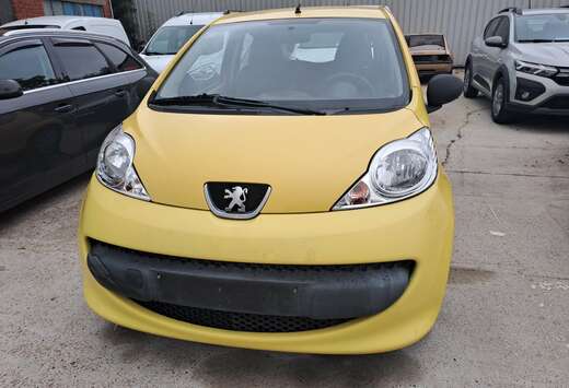 Peugeot 107 70 Petit Filou