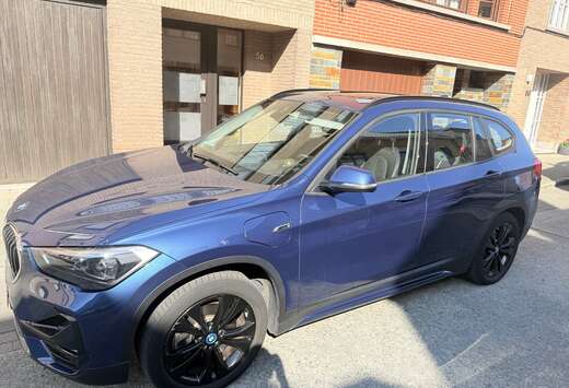 BMW xDrive25e Sport Line