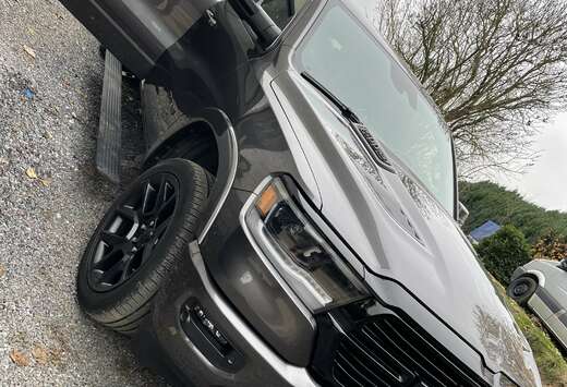 Dodge laramie suspension pneumatique ligne de pot car ...