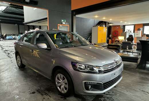 Citroen 1.2i - A/C - MEDIA/TEL - LIM/REG - NAVI - CAM ...